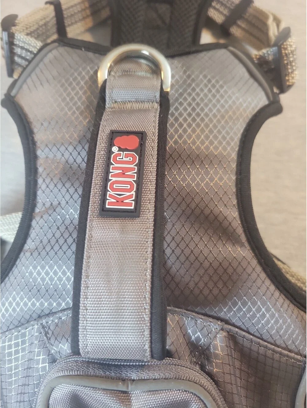 KONG Reflective Adjustable Pocket Walking Dog Harness Nylon Gray Medium